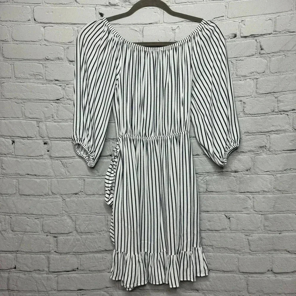 Aqua Women’s Blue/White Striped Off-the-Shoulder Wrapped Dress size Small - Picture 4 of 9